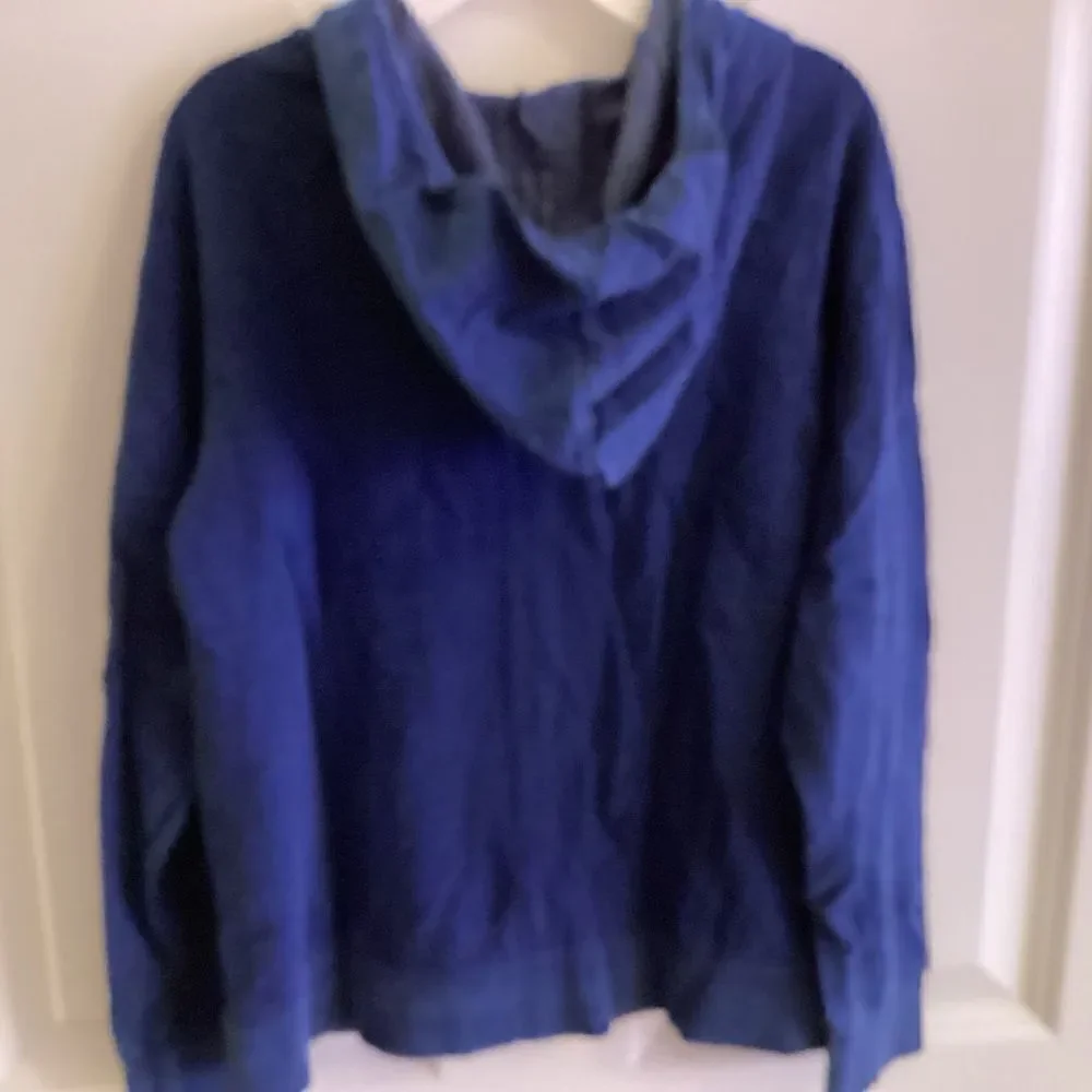 NWT. Miki Miette Brand Boys Size 6 Indigo Hoodie with Think Green Message